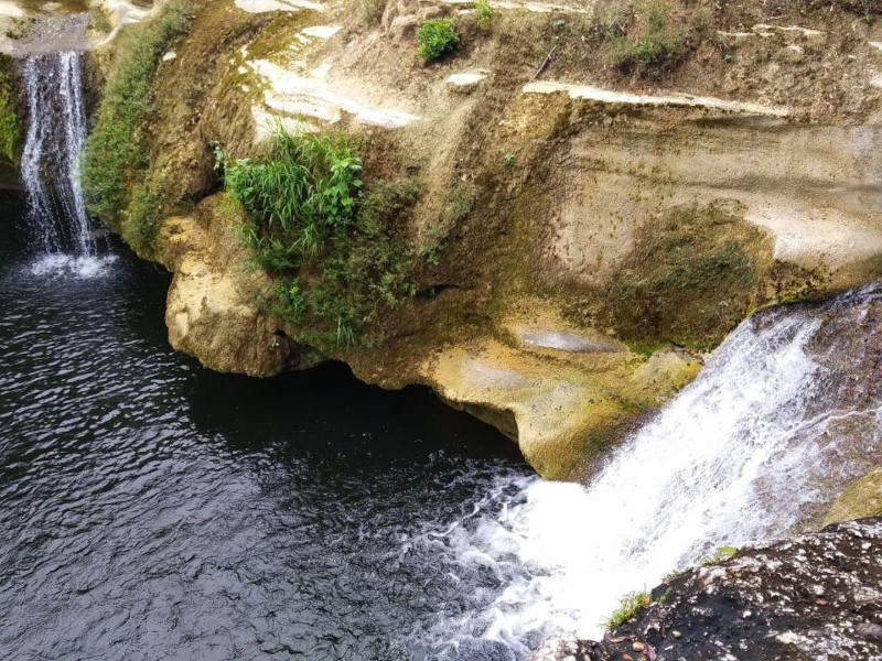 Rio Blanco Falls